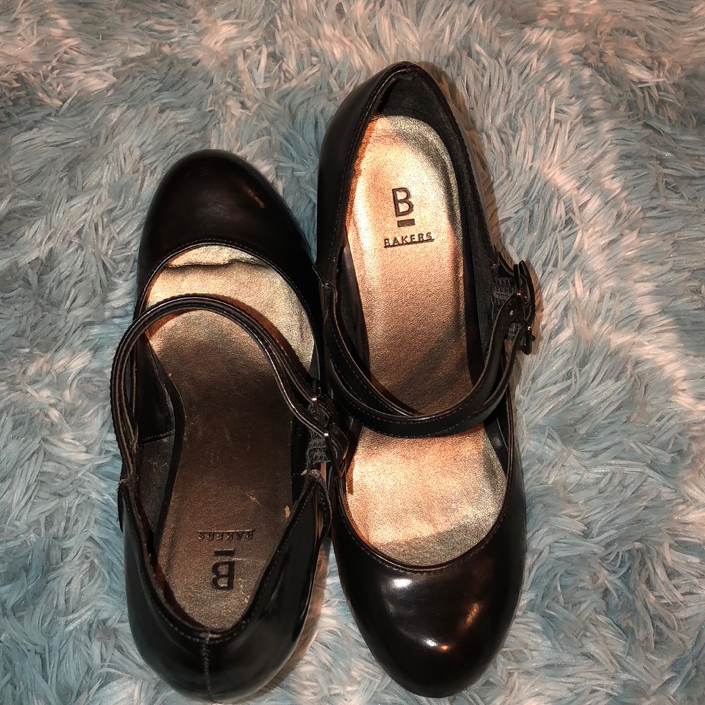 Bakers wedged shoe